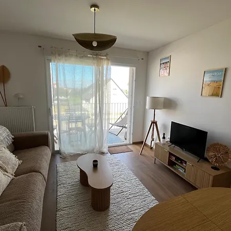 At Ste Cecile דירה *