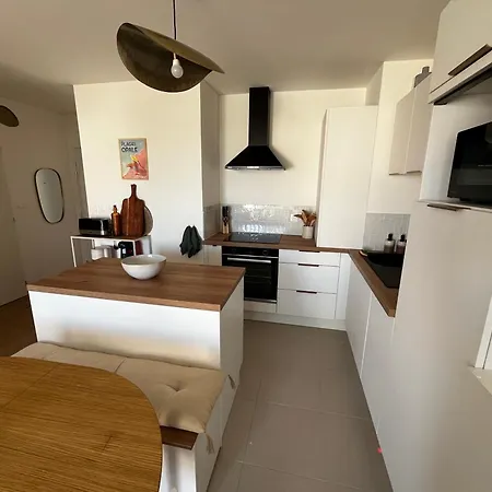 At Ste Cecile Apartman